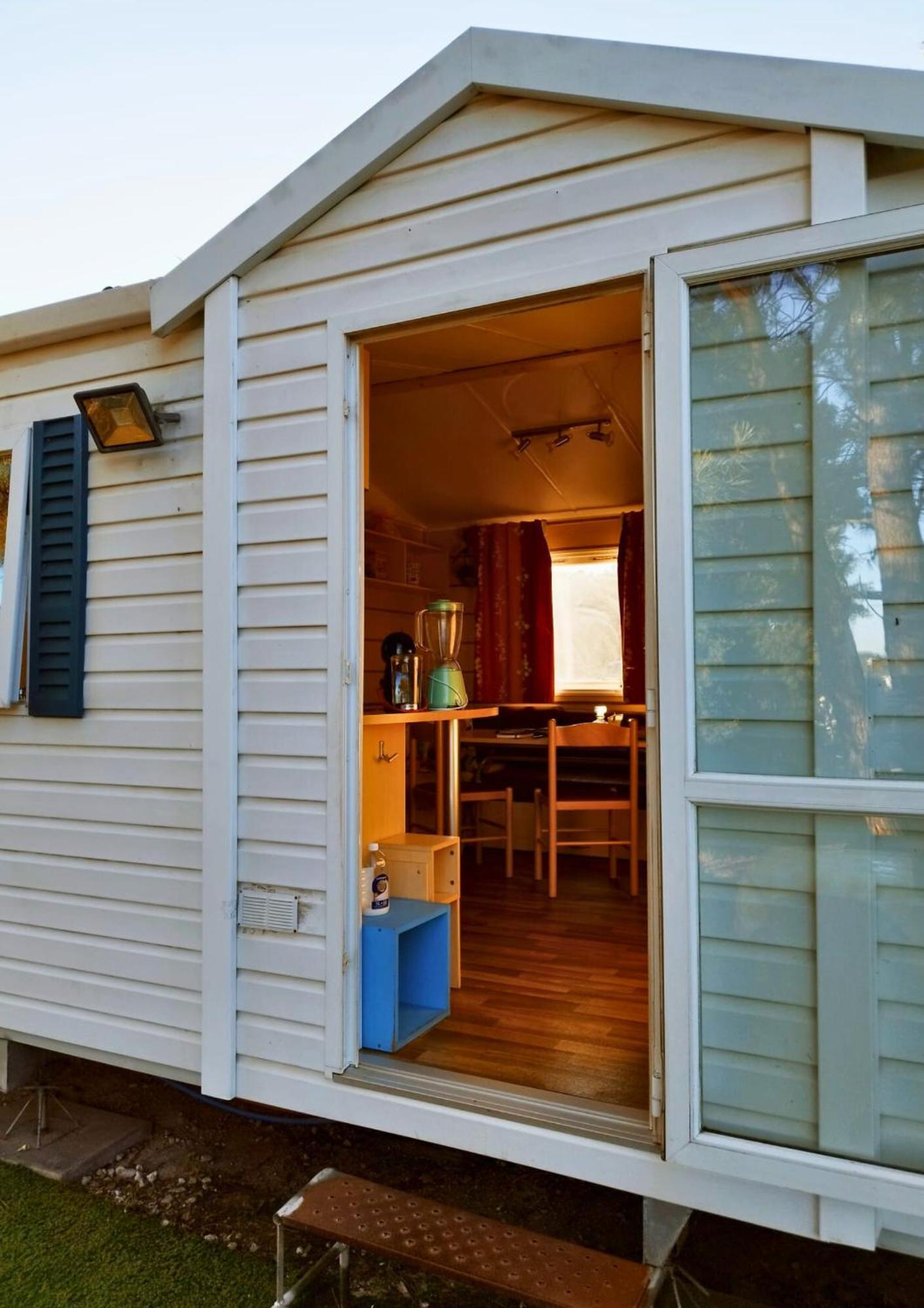 Holiday home Glamping Frog Farm *